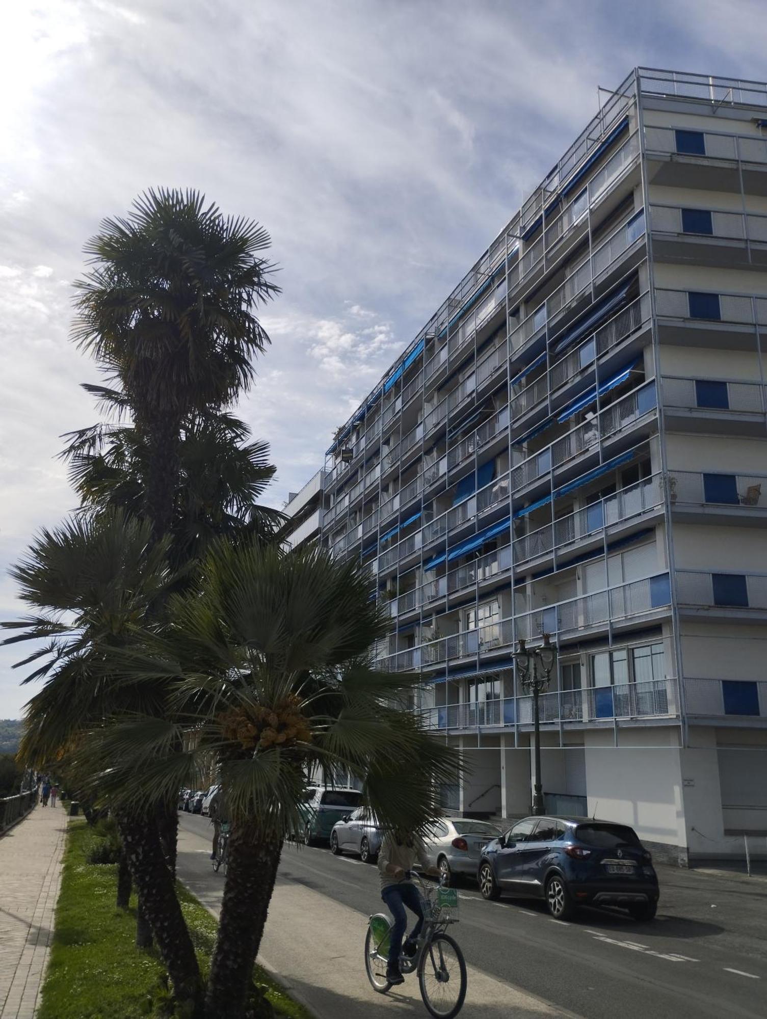 Chambrette Boulevard Des Pyrenees Hypercentre 10M Carre Wc Sur Le Palier, Porte40 بو المظهر الخارجي الصورة